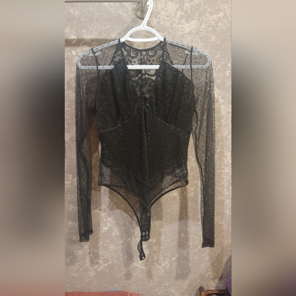 NWOT Sheer long sleeve bodysuit - Picture 3 of 3